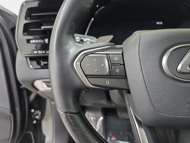 Used 2024 Lexus RX 450h AWD w/ Convenience Package image 17