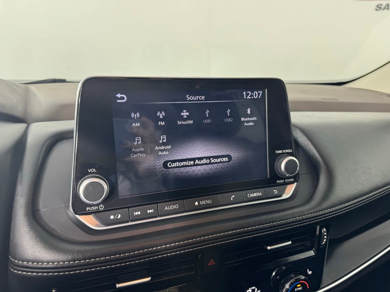 Used 2023 Nissan Rogue SL image 15