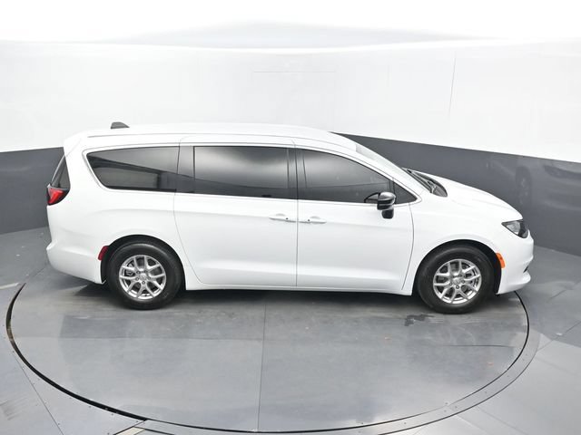 New 2025 Chrysler Voyager LX FWD image 50