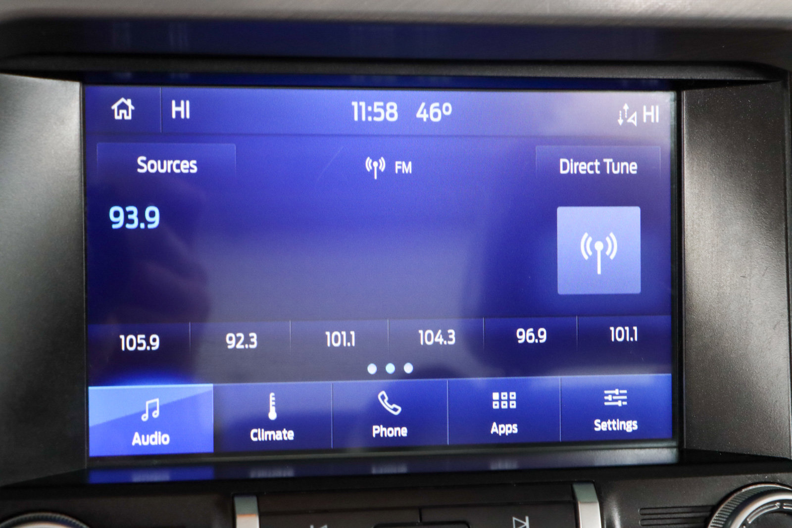 Used 2022 Ford Mustang Premium image 19