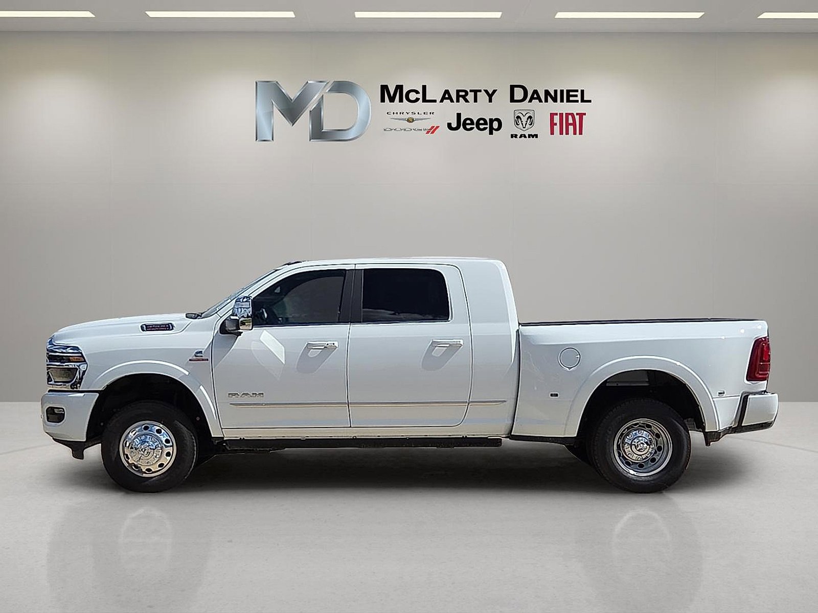 New 2026 RAM 3500 Limited image 3
