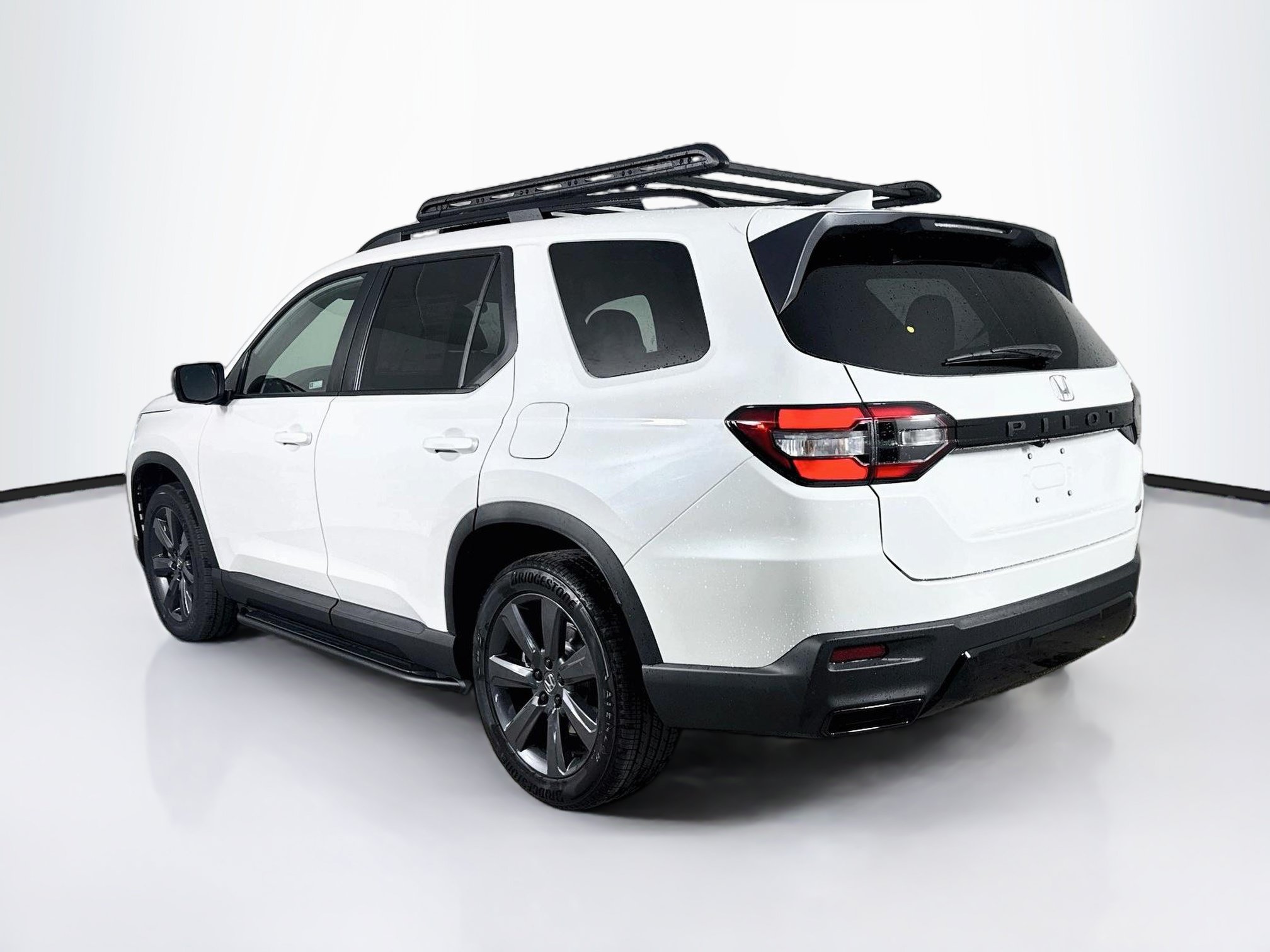 New 2026 Honda Pilot Sport image 30