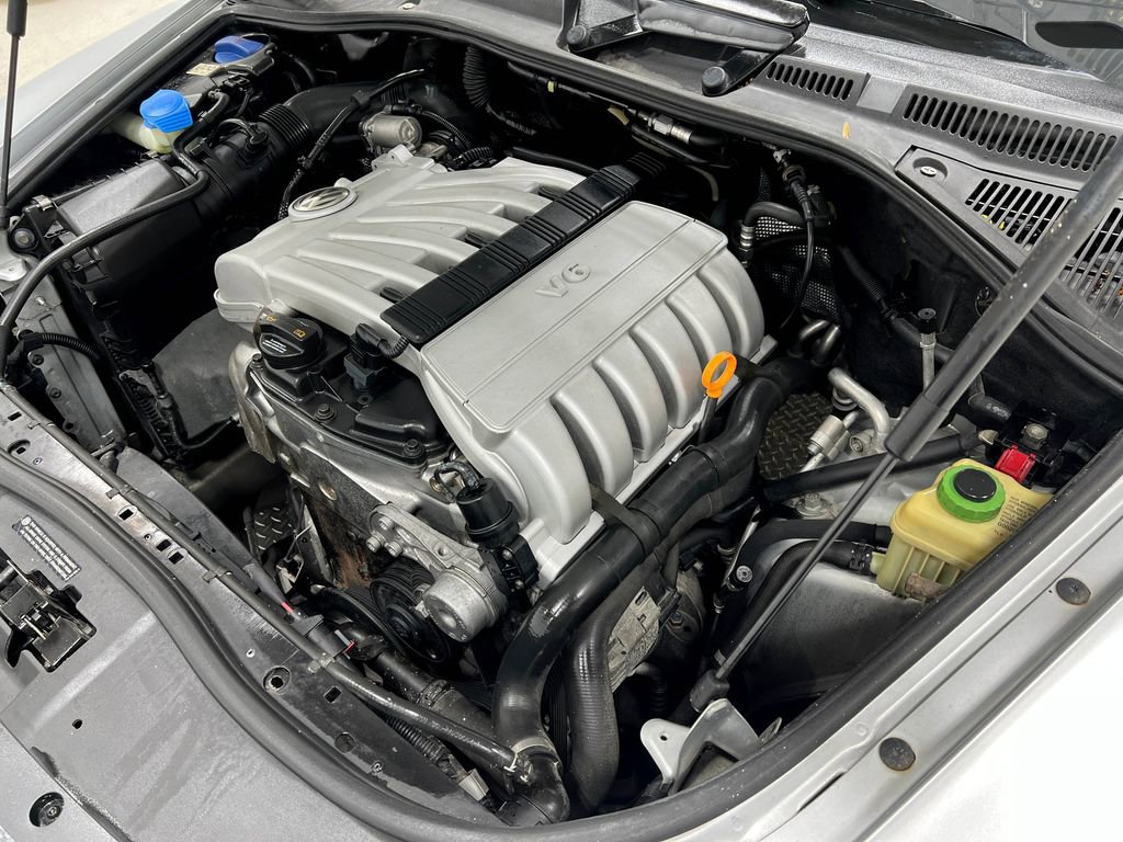 Used 2008 Volkswagen Touareg VR6 image 30