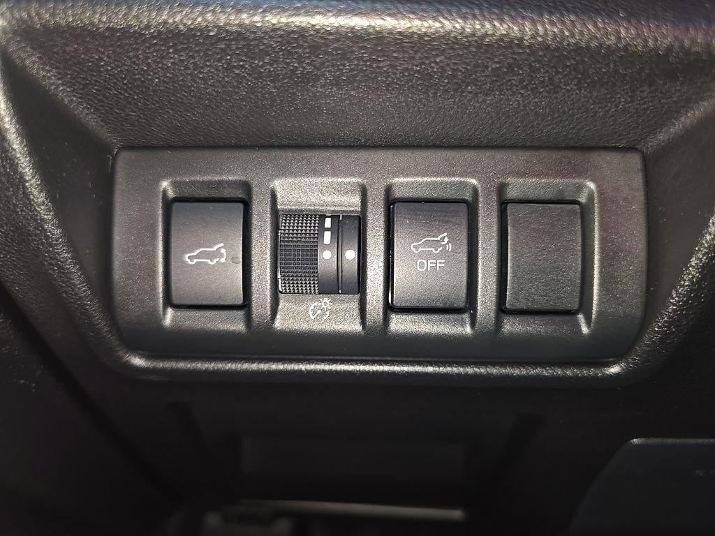 Certified 2025 Subaru Outback Limited XT image 23