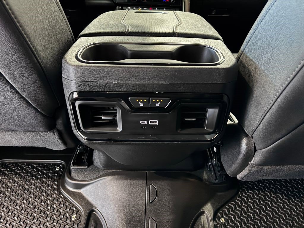 Certified 2025 GMC Sierra 2500 AT4 AWD/4WD image 25