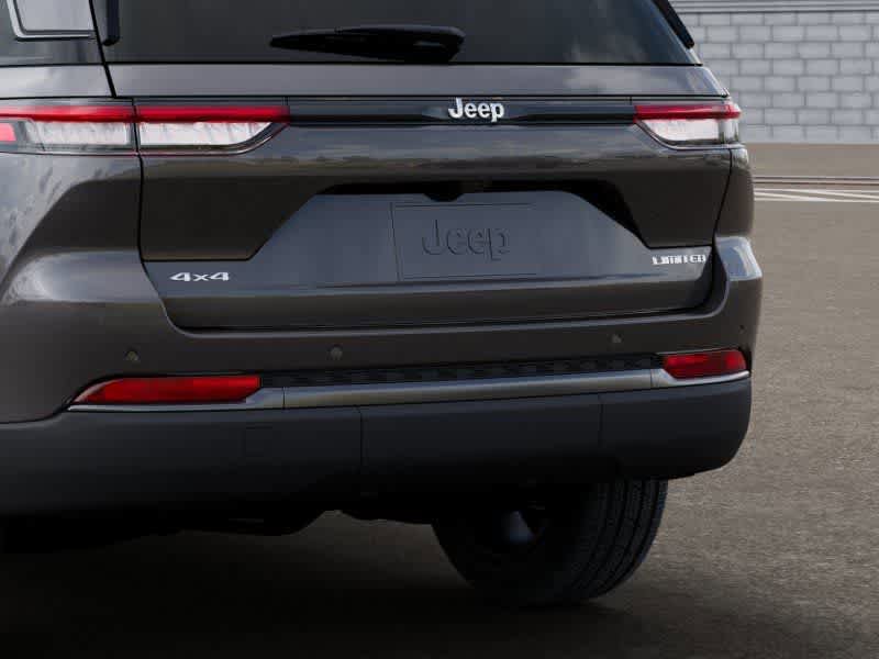 New 2026 Jeep Grand Cherokee Limited w/ Limited Altitude Package AWD/4WD image 13