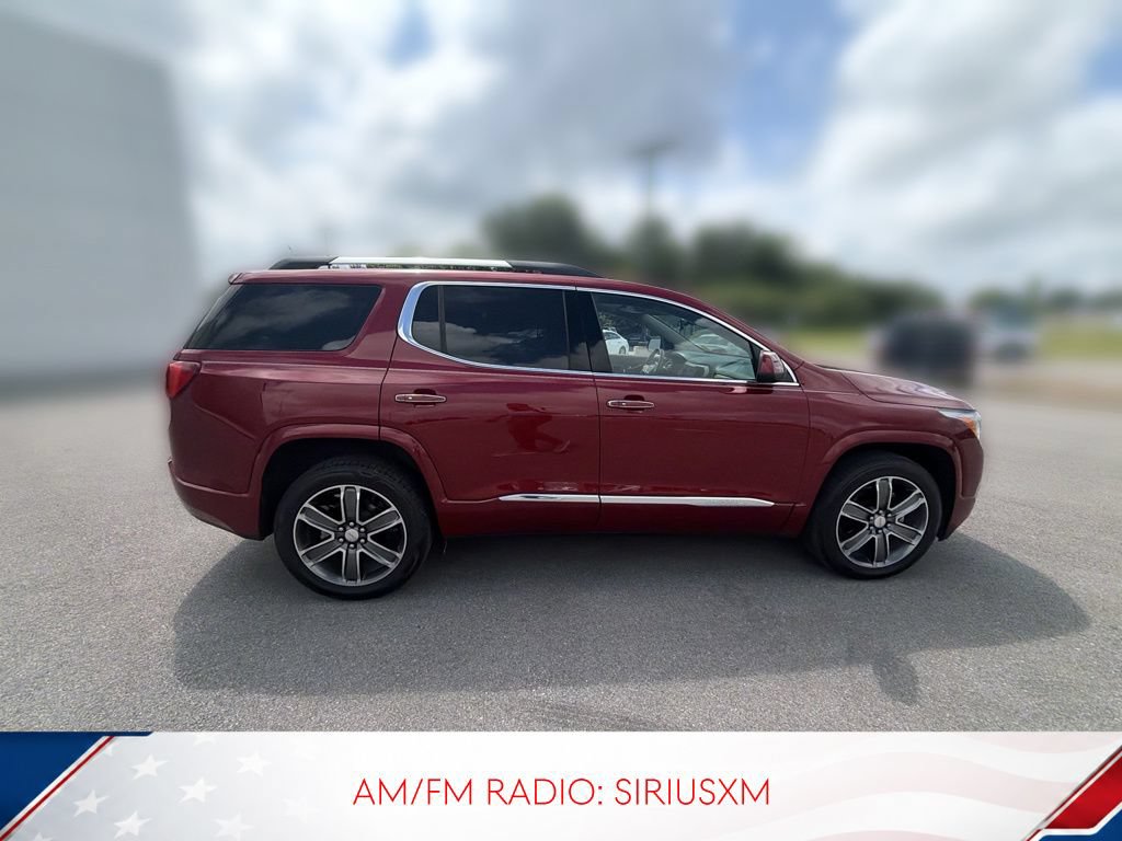 Used 2019 GMC Acadia Denali w/ Technology Package FWD image 4