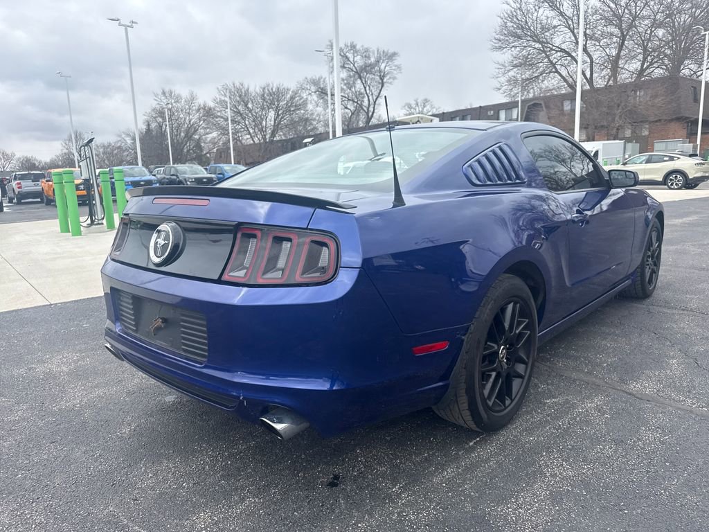 Used 2014 Ford Mustang V6 w/ FP6 Appearance Package image 7