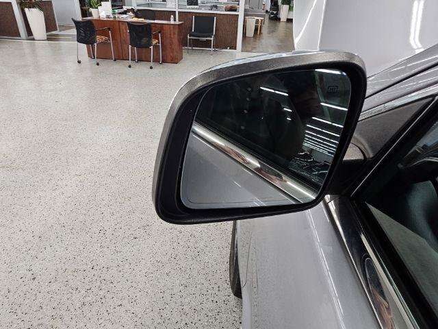 Used 2018 Jeep Grand Cherokee Overland AWD/4WD image 40