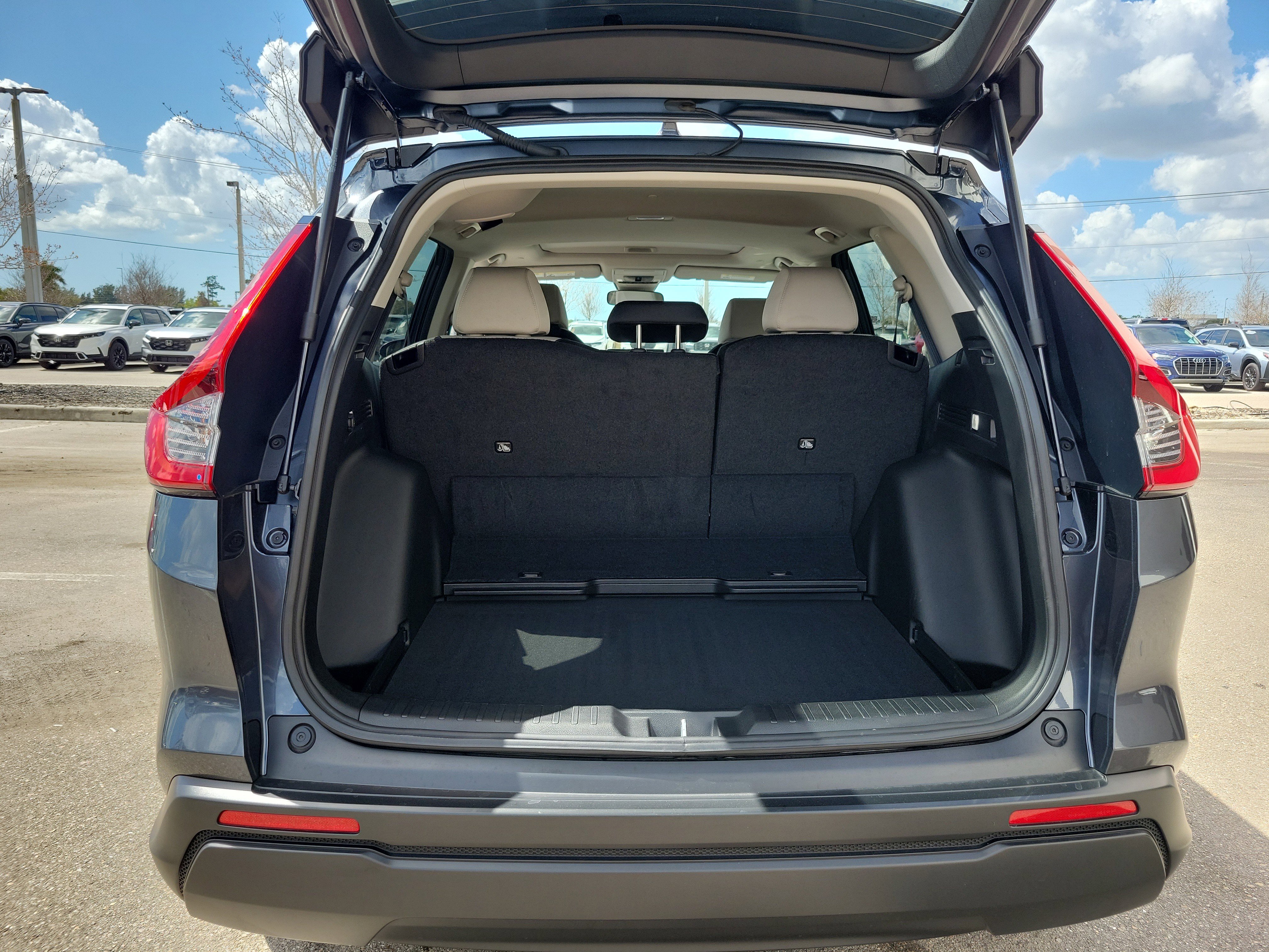 Used 2024 Honda CR-V EX image 12