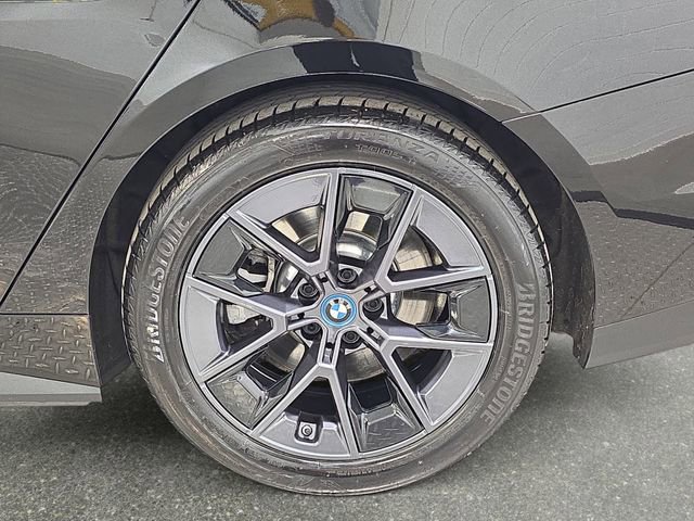 Certified 2023 BMW i4 eDrive35 w/ Premium Package image 28