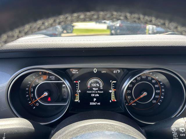Used 2023 Jeep Wrangler Unlimited Sahara w/ Cold Weather Group AWD/4WD image 16