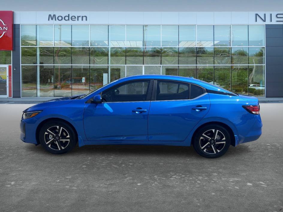 Used 2025 Nissan Sentra SV w/ All-Weather Package FWD image 8