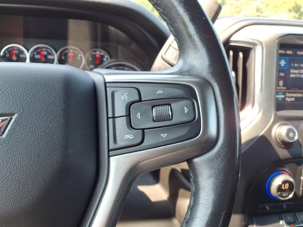 Used 2021 Chevrolet Silverado 1500 RST w/ Convenience Package II AWD/4WD image 15