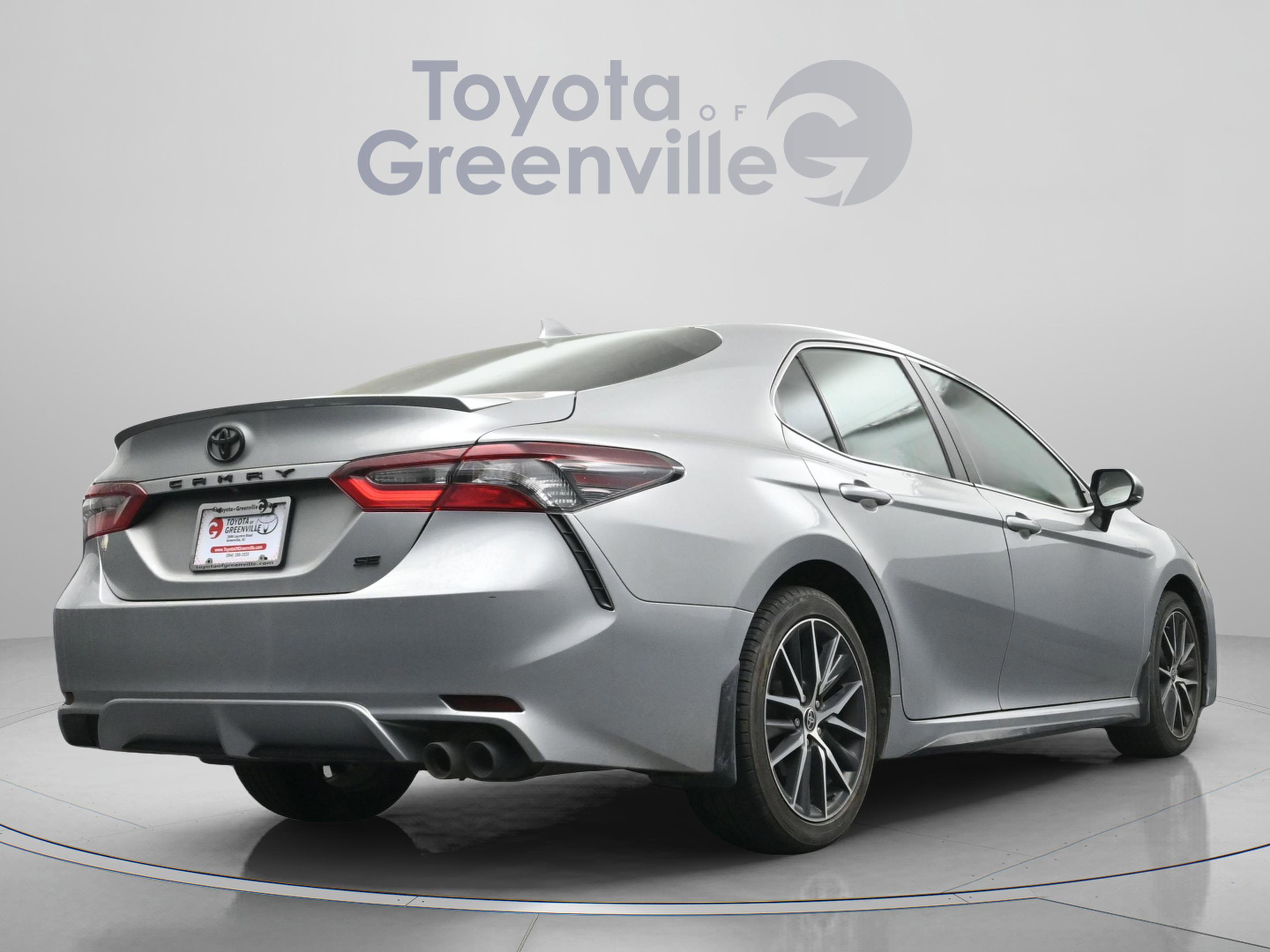 Certified 2024 Toyota Camry SE FWD image 15