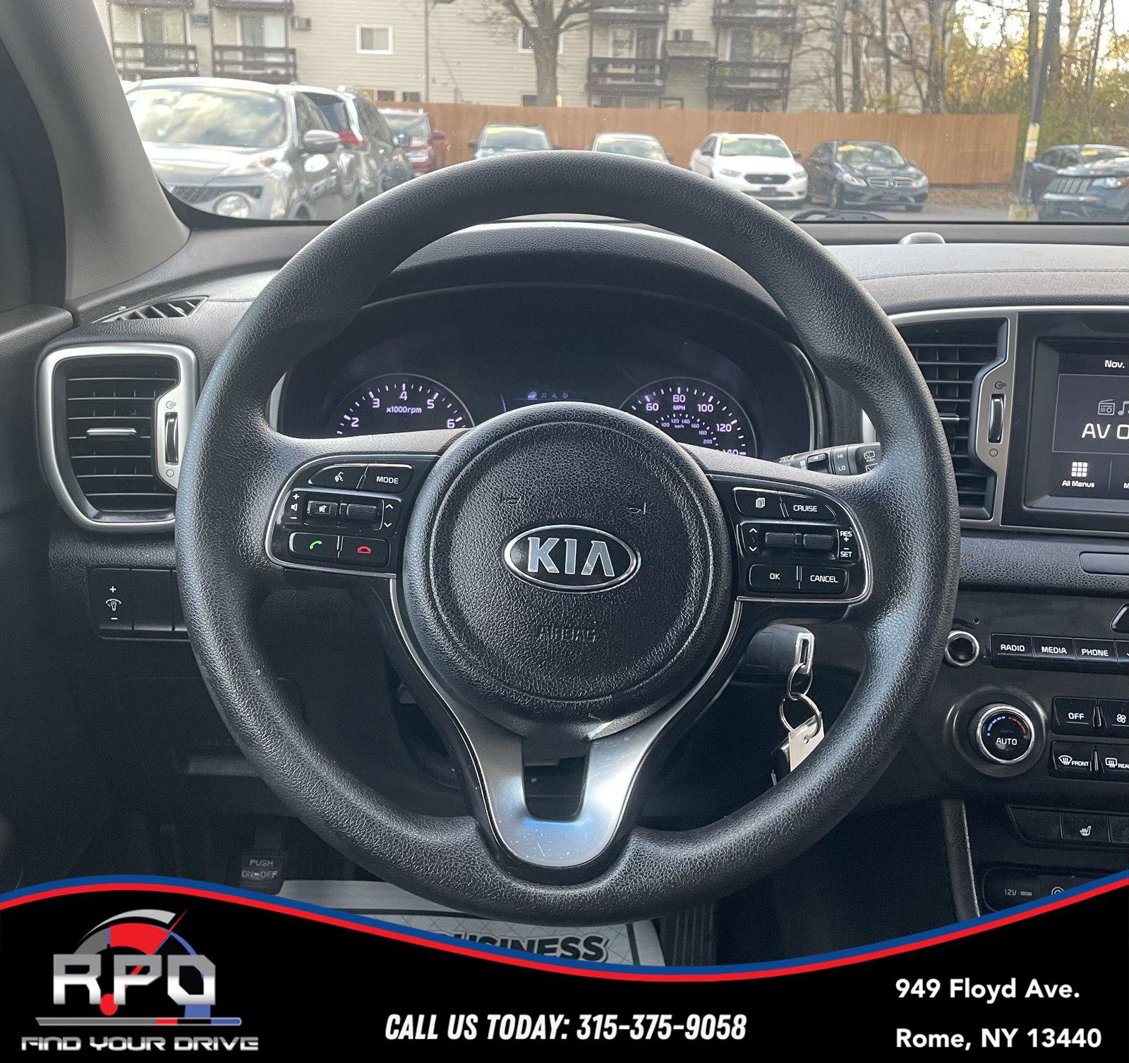 Used 2018 Kia Sportage LX w/ LX Popular Package image 16