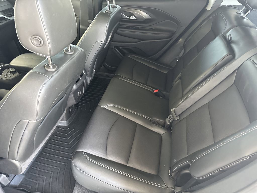 Used 2022 GMC Terrain SLT w/ Elevation Edition FWD image 30