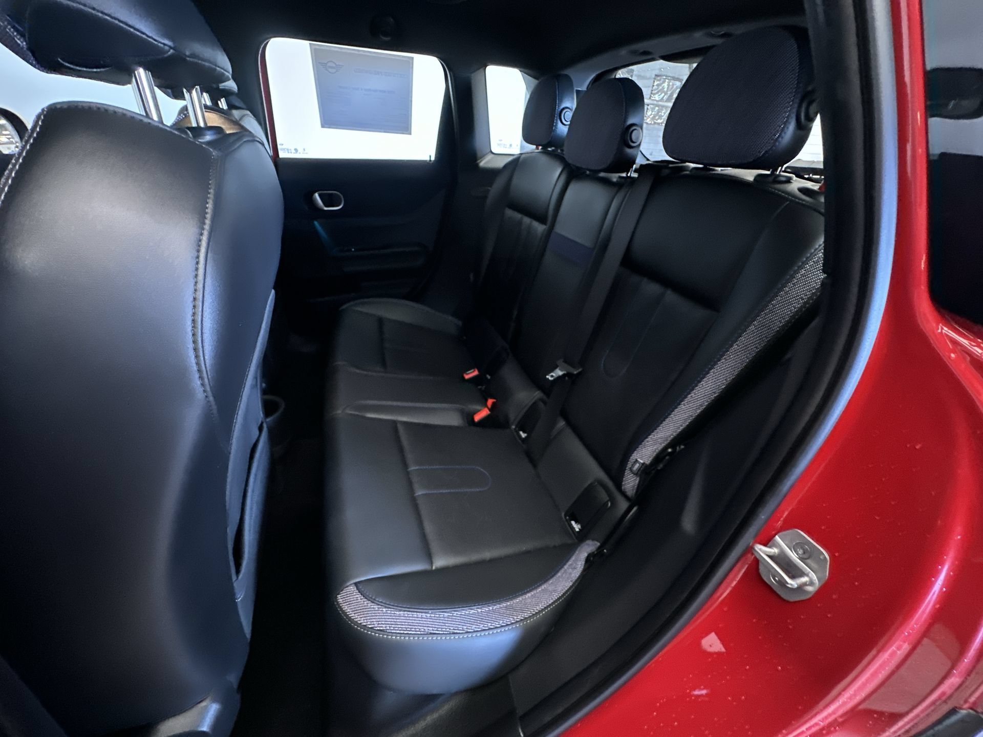 Used 2026 MINI Cooper 4-Door Hardtop FWD image 22