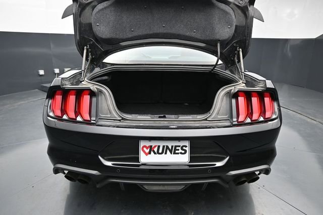 Used 2020 Ford Mustang GT Premium w/ Equipment Group 401A RWD image 9