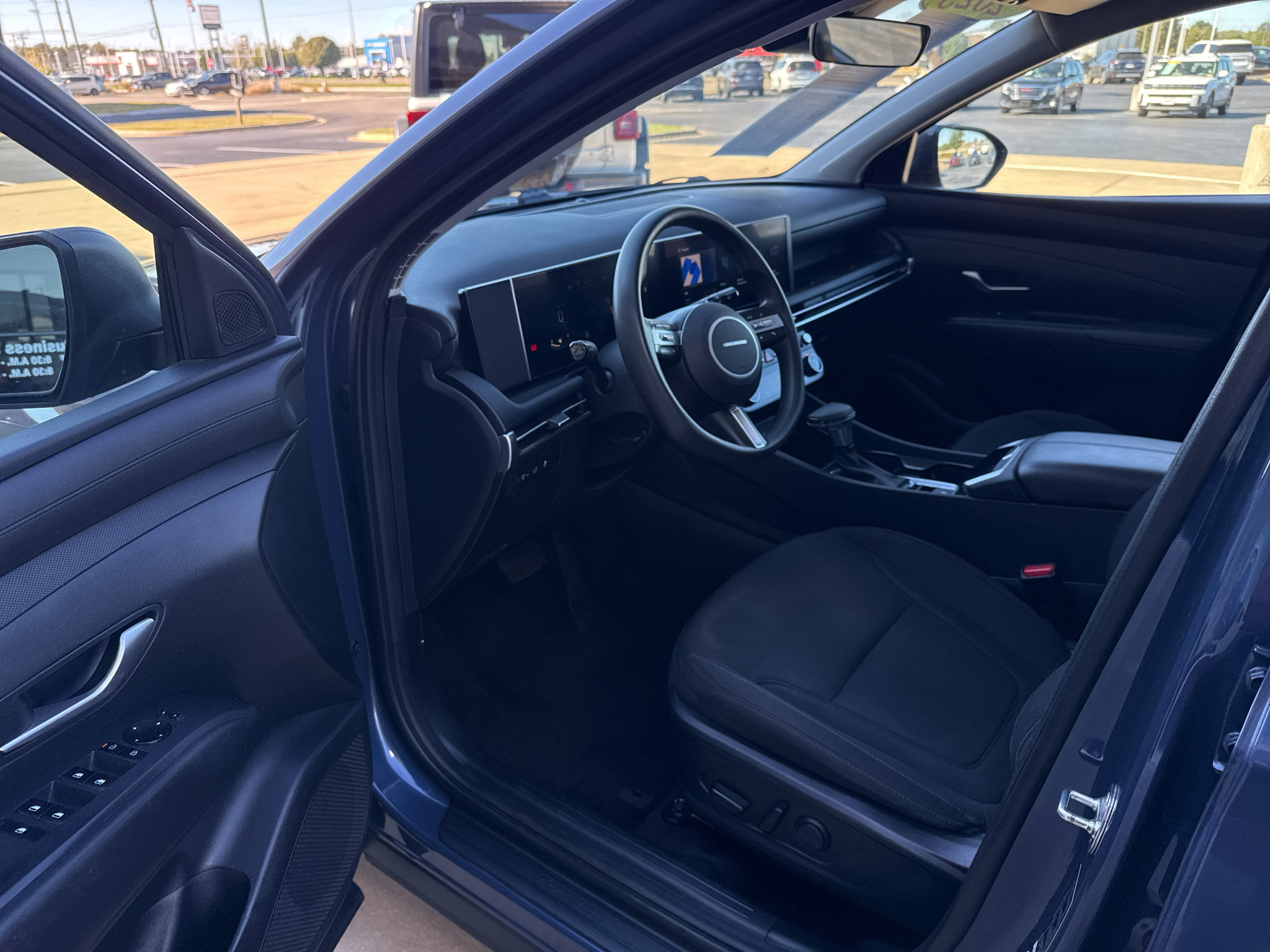 Used 2025 Hyundai Tucson SEL AWD/4WD image 12