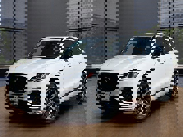 Used 2025 Jaguar F-PACE R-Dynamic S image 1