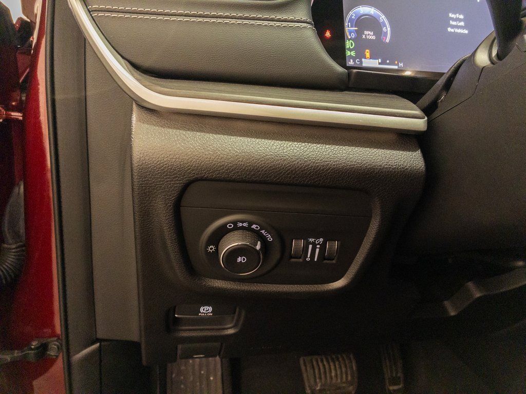 Used 2021 Jeep Grand Cherokee L Limited image 29