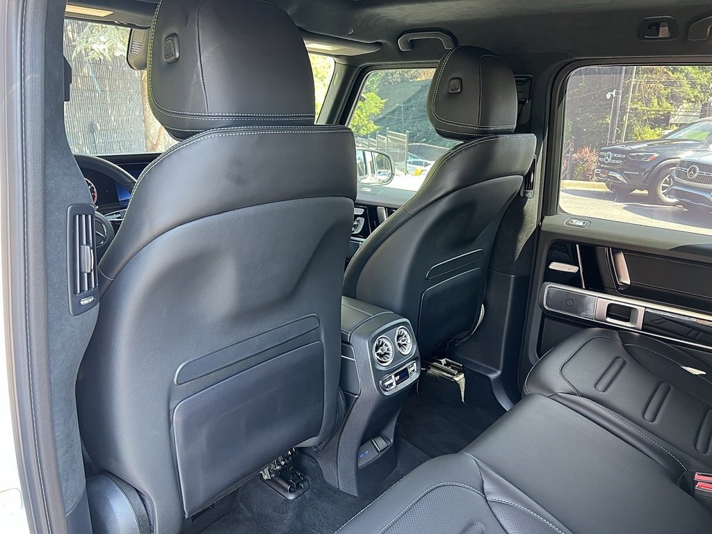 Used 2025 Mercedes-Benz G 550 image 25