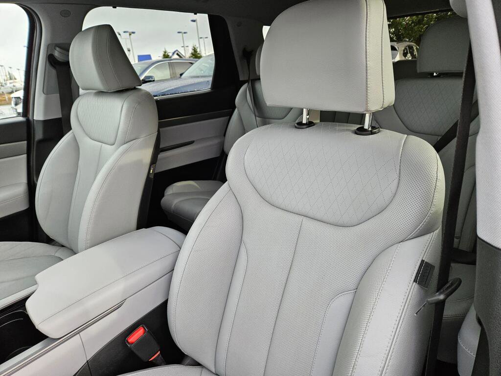 Used 2022 Hyundai Palisade SEL w/ Premium Package image 25