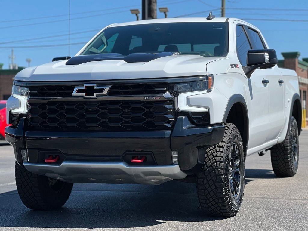 Used 2023 Chevrolet Silverado 1500 ZR2 w/ Technology Package video 2