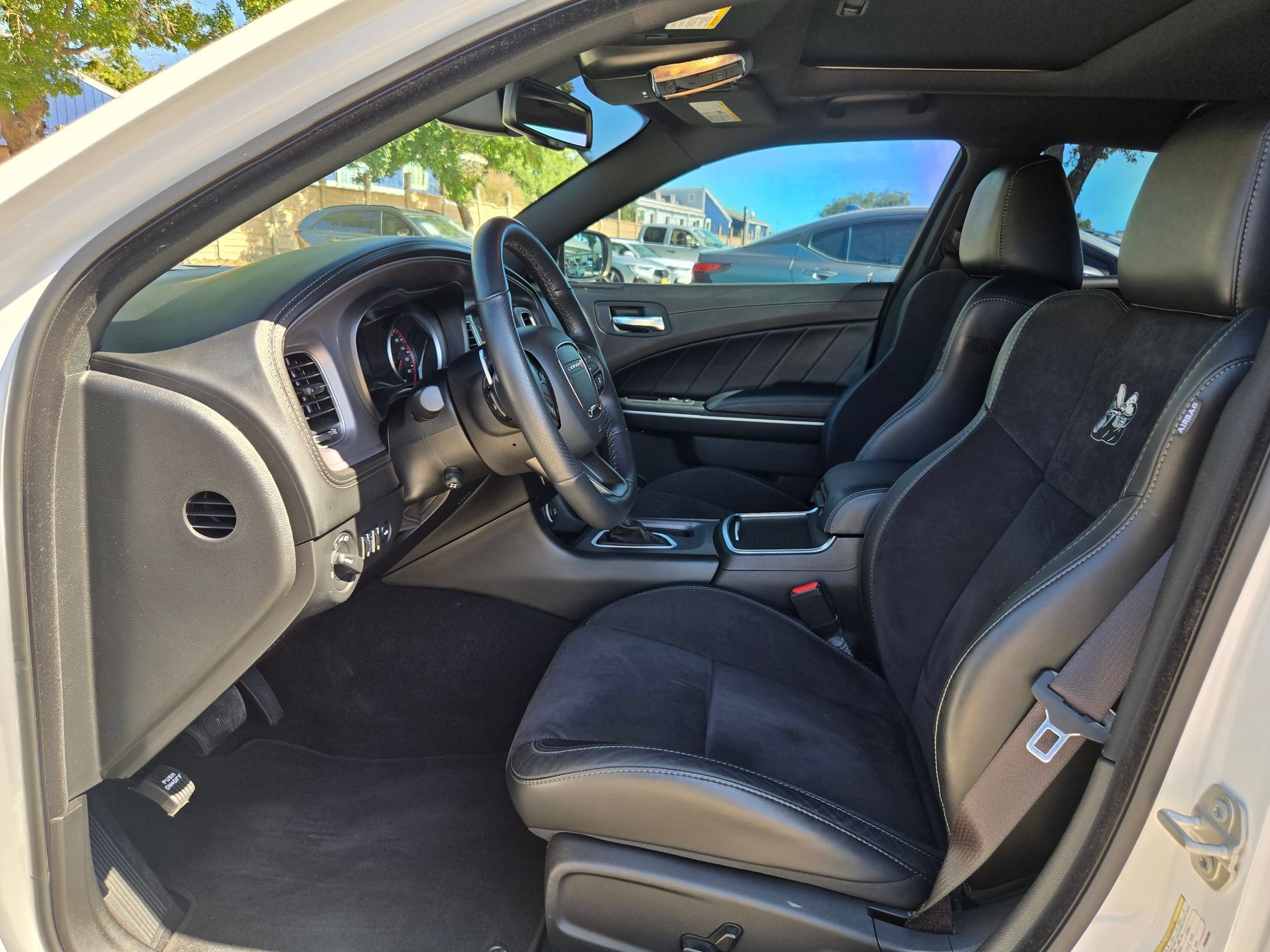 Used 2023 Dodge Charger Scat Pack RWD image 9