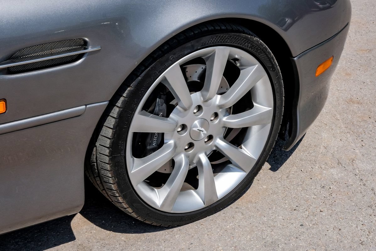 Used 2002 Aston Martin DB7 Vantage RWD image 52