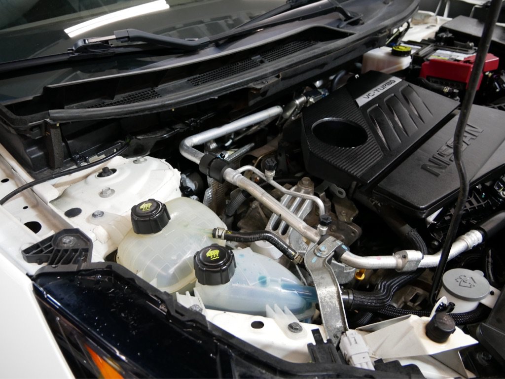 Used 2023 Nissan Rogue S AWD/4WD image 31
