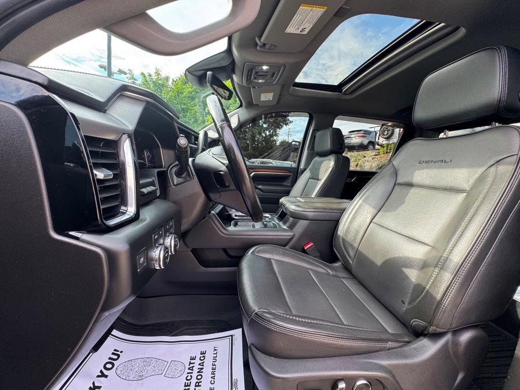Used 2024 GMC Sierra 3500 Denali w/ Denali Reserve Package AWD/4WD image 15