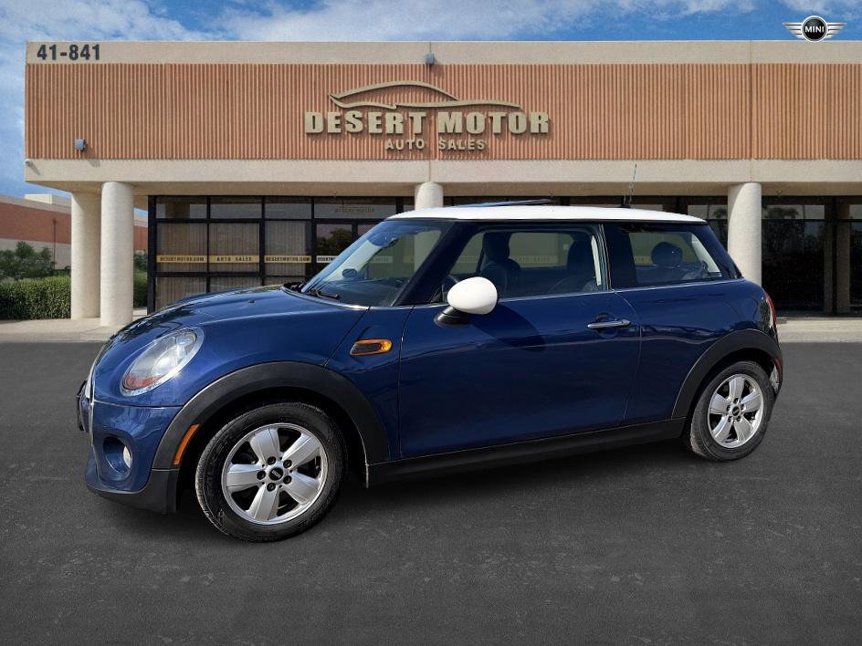 Used 2015 MINI Cooper 2-Door Hardtop image 3