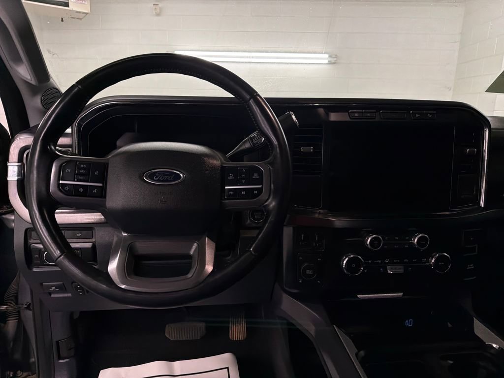 Used 2024 Ford F250 Lariat w/ Chrome Package image 8