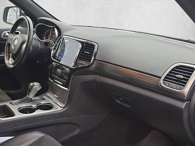 Used 2019 Jeep Grand Cherokee Altitude image 20