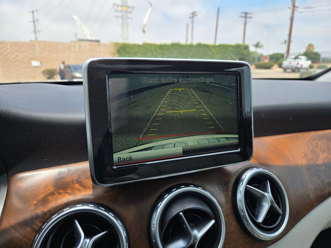 Used 2015 Mercedes-Benz GLA 250 image 46