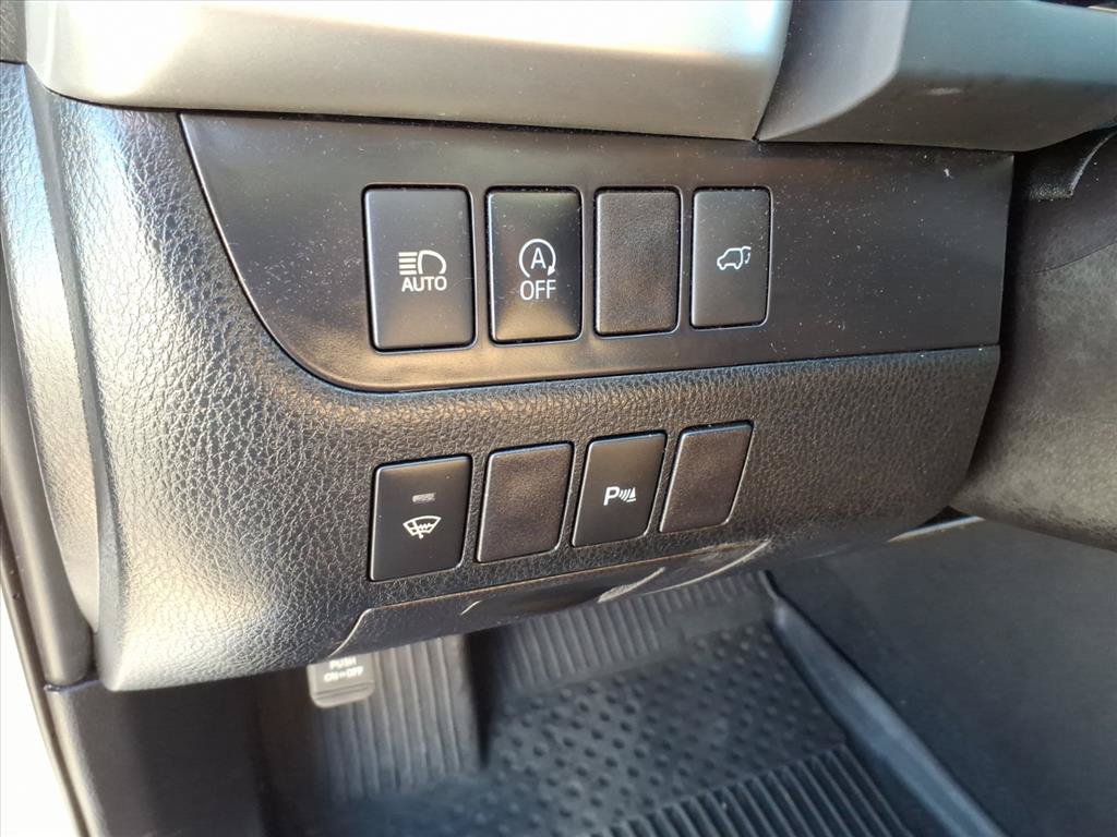 Used 2019 Toyota Highlander Limited AWD/4WD image 28