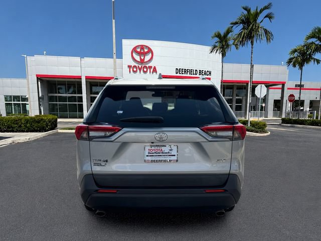 Used 2021 Toyota RAV4 XLE FWD image 6