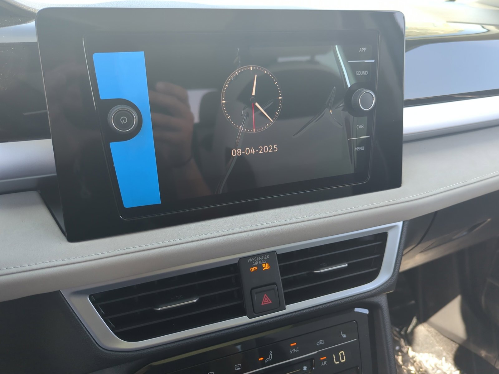 New 2025 Volkswagen Taos SE image 26