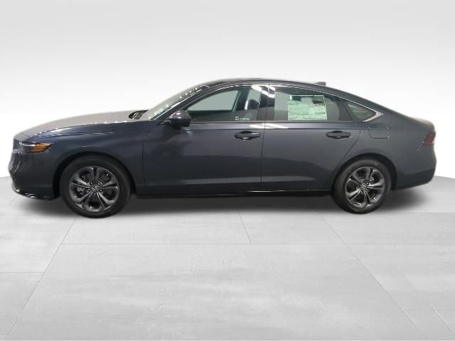 New 2026 Honda Accord EX-L image 2