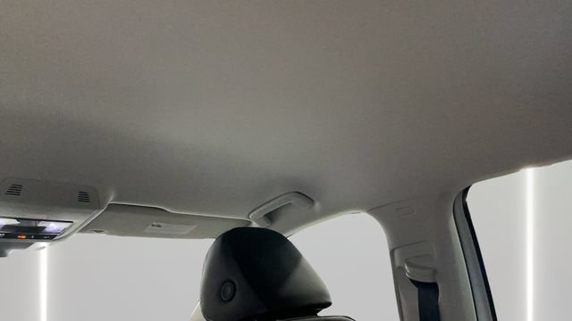 New 2026 Volkswagen Tiguan SE AWD/4WD image 16