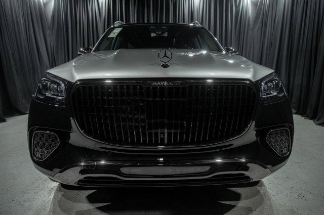 New 2026 Mercedes-Benz Maybach GLS 600 4MATIC image 2