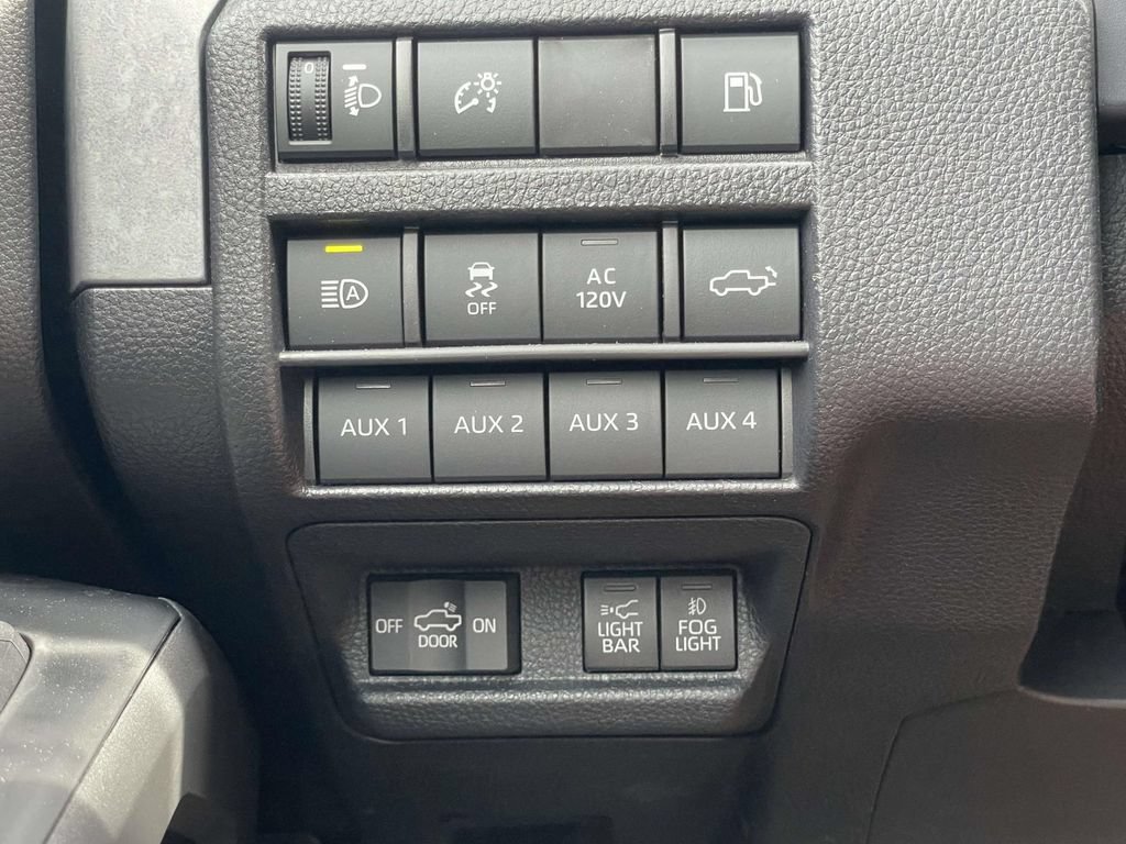 New 2026 Toyota Tacoma 4x4 Double Cab Hybrid image 25