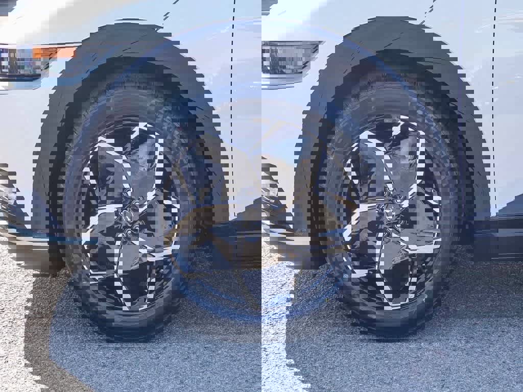 Used 2024 Hyundai Ioniq 5 SE image 10