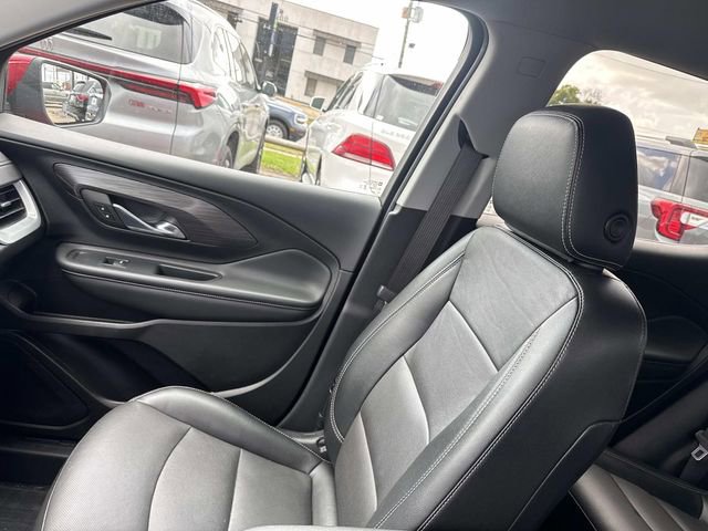 Used 2023 GMC Terrain SLT image 20