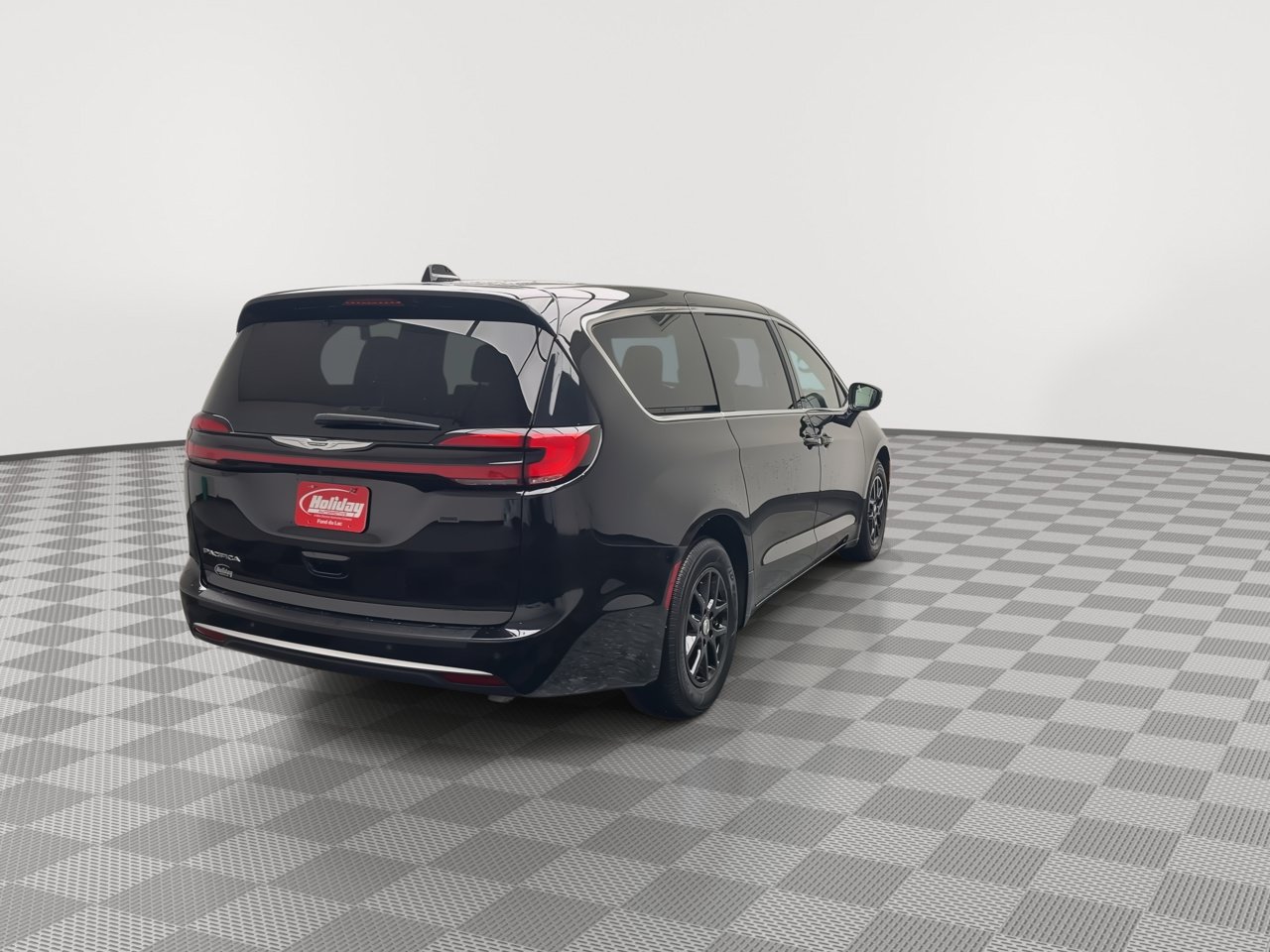 Used 2025 Chrysler Pacifica Select FWD image 39