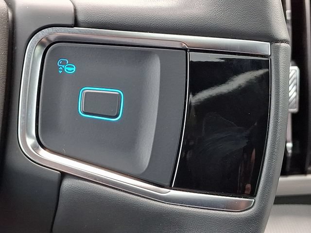 Certified 2025 Ford Expedition Active AWD/4WD image 25