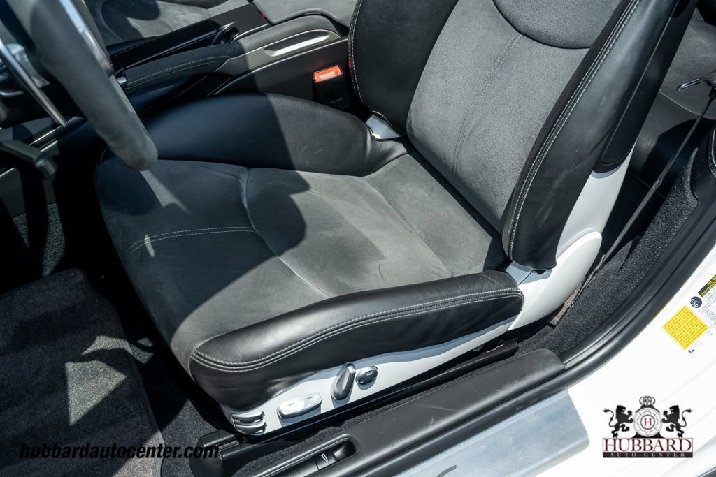 Used 2012 Porsche 911 Cabriolet image 20