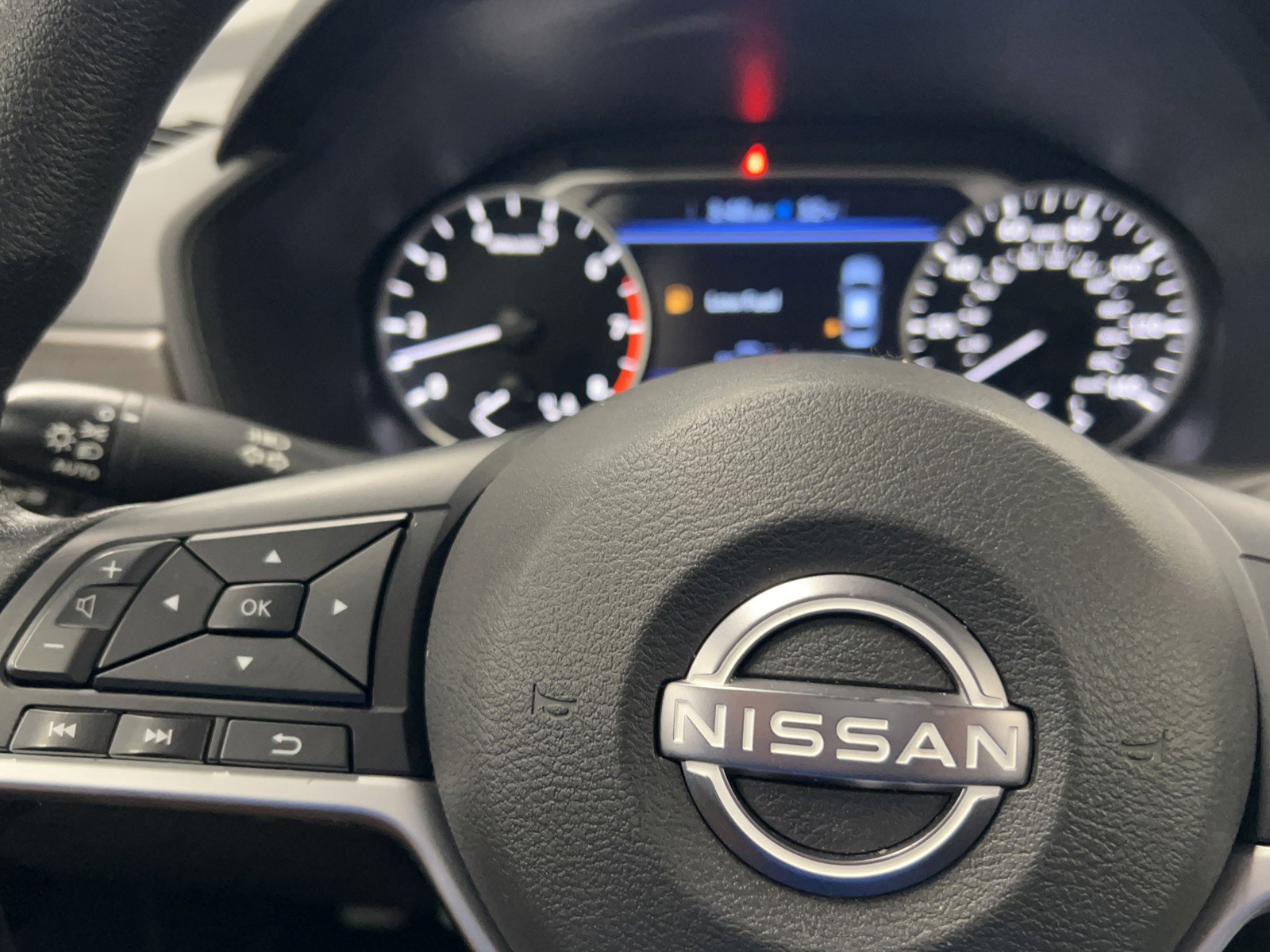 Used 2024 Nissan Altima 2.5 SV image 28